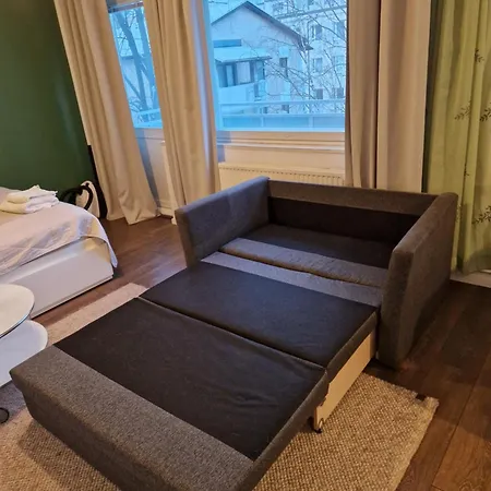 Apartment Near Center, Free Wi-fi & Parking *