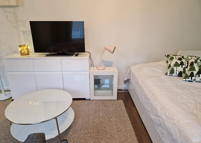 Near Center, Free Wi-fi & Parking Apartamento